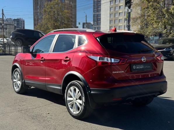 Nissan Qashqai II с пробегом 2018 года, цена 1 620 000 рублей, 107870 км, внедорожник, Автокод Объявления