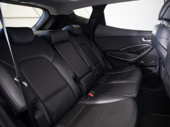Hyundai Santa Fe III Рестайлинг с пробегом 2015 года, цена 1 925 000 рублей, 199189 км, внедорожник, Автокод Объявления