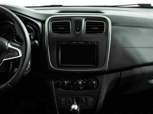 Renault Logan II Рестайлинг с пробегом 2020 года, цена 1 199 700 рублей, 66340 км, седан, Автокод Объявления