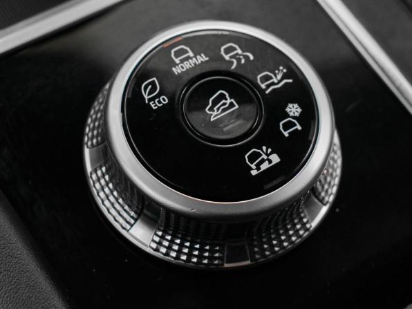 Mitsubishi Outlander IV с пробегом 2021 года, цена 3 450 000 рублей, 92595 км, внедорожник, Автокод Объявления