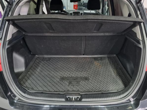 Kia Venga I с пробегом 2013 года, цена 780 000 рублей, 124318 км, минивэн, Автокод Объявления