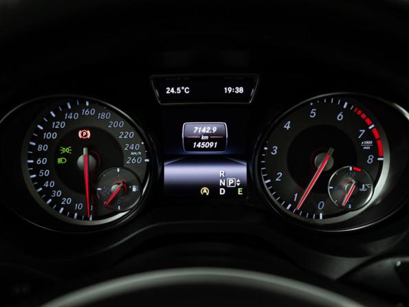 Mercedes-Benz GLA I (X156) с пробегом 2015 года, цена 1 889 585 рублей, 145000 км, внедорожник, Автокод Объявления
