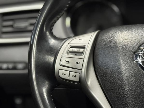 Nissan Qashqai II с пробегом 2017 года, цена 1 750 000 рублей, 97000 км, внедорожник, Автокод Объявления