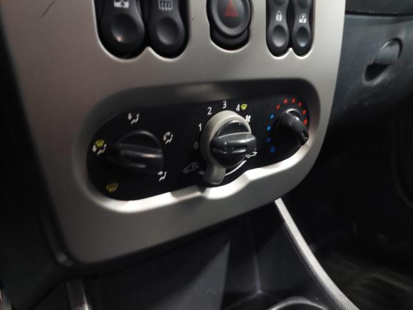 Renault Sandero I с пробегом 2012 года, цена 450 000 рублей, 210000 км, хэтчбек, Автокод Объявления