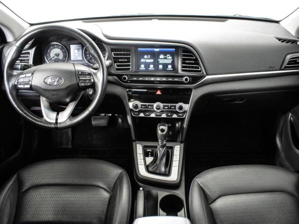 Hyundai Elantra VI (AD) Рестайлинг с пробегом 2020 года, цена 1 755 000 рублей, 77451 км, седан, Автокод Объявления