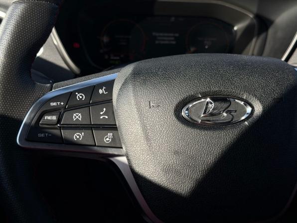 Lada (ВАЗ) Vesta I Рестайлинг (NG) с пробегом 2024 года, цена 1 650 000 рублей, 37365 км, седан, Автокод Объявления