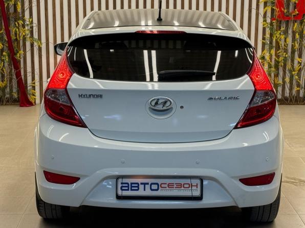 Hyundai Solaris I с пробегом 2013 года, цена 795 000 рублей, 187000 км, хэтчбек, Автокод Объявления