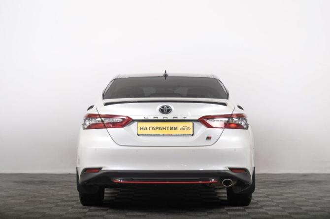 Toyota Camry VIII (XV70) Рестайлинг с пробегом 2021 года, цена 3 399 000 рублей, 218000 км, седан, Автокод Объявления
