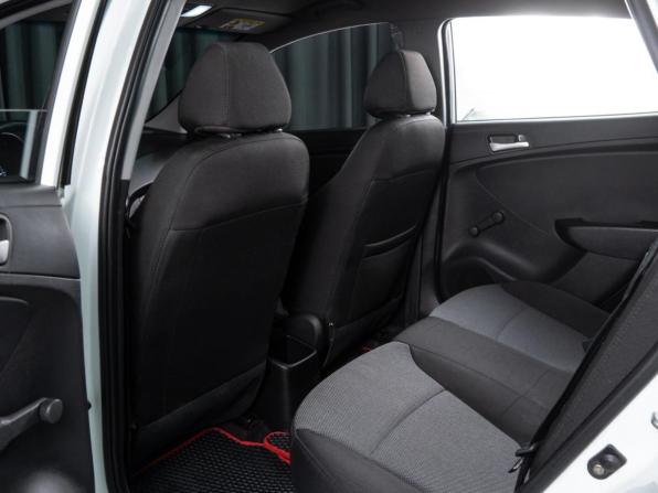 Hyundai Solaris I с пробегом 2013 года, цена 1 049 000 рублей, 108374 км, хэтчбек, Автокод Объявления