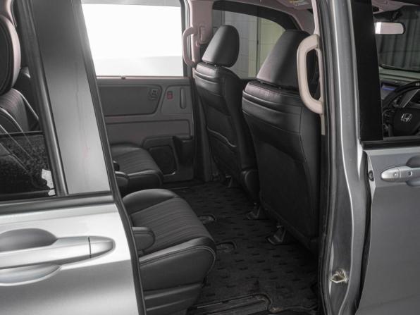 Honda Freed II с пробегом 2019 года, цена 1 739 000 рублей, 103009 км, компактвэн, Автокод Объявления