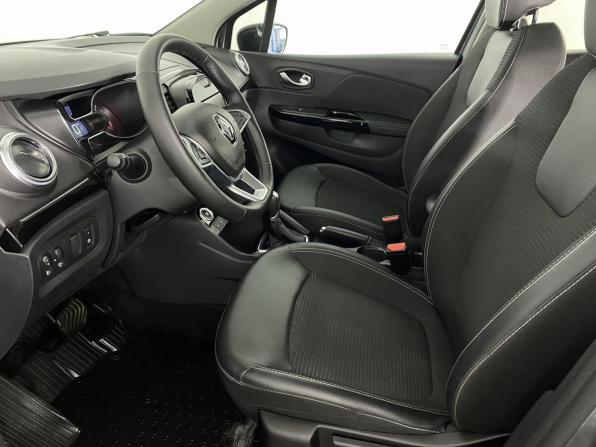 Renault Kaptur I Рестайлинг с пробегом 2021 года, цена 1 755 000 рублей, 52920 км, внедорожник, Автокод Объявления