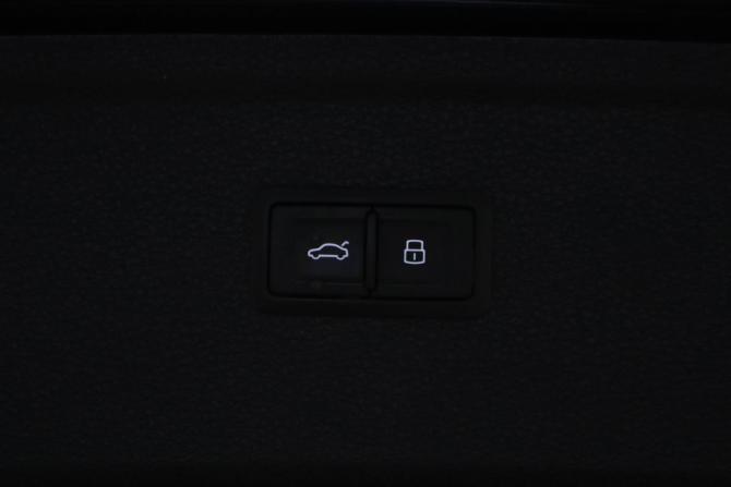 Audi Q5 II (FY) Рестайлинг с пробегом 2021 года, цена 3 749 000 рублей, 145570 км, внедорожник, Автокод Объявления