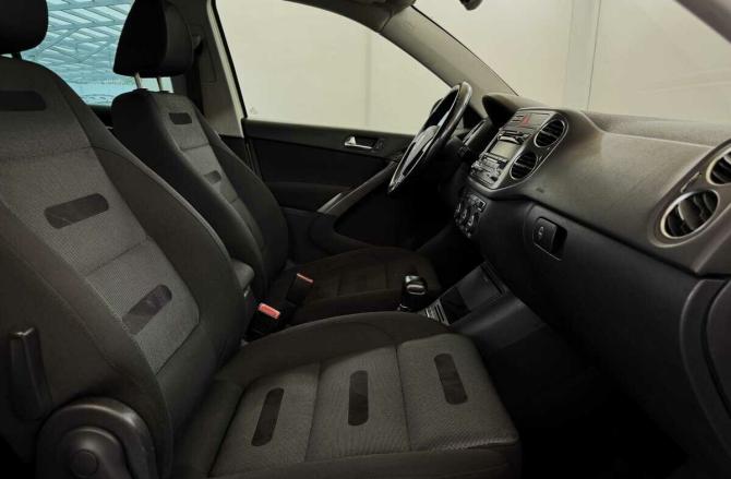 Volkswagen Tiguan I с пробегом 2009 года, цена 905 000 рублей, 221990 км, внедорожник, Автокод Объявления