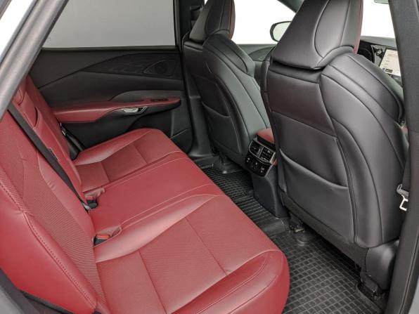 Lexus RX V с пробегом 2023 года, цена 8 025 000 рублей, 37434 км, внедорожник, Автокод Объявления