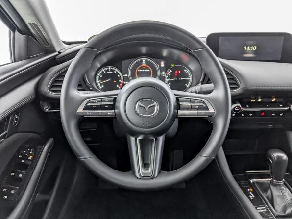 Mazda 3 IV (BP) с пробегом 2019 года, цена 1 935 000 рублей, 87602 км, седан, Автокод Объявления