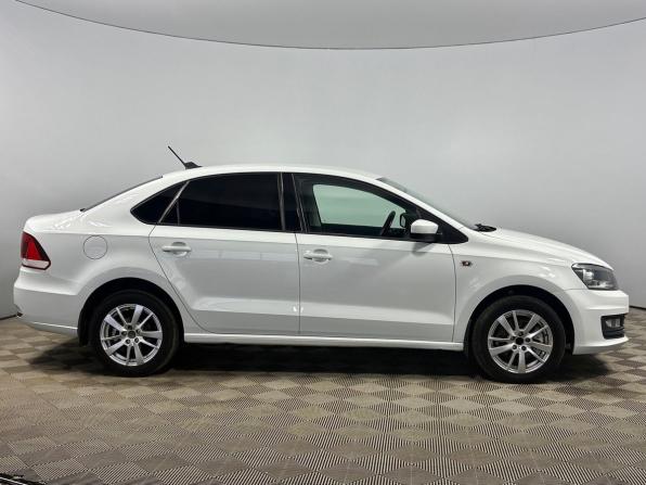 Volkswagen Polo V Рестайлинг с пробегом 2017 года, цена 1 250 000 рублей, 122600 км, седан, Автокод Объявления