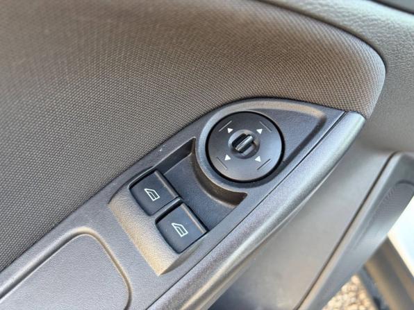 Ford Focus III Рестайлинг с пробегом 2018 года, цена 835 000 рублей, 200900 км, хэтчбек, Автокод Объявления
