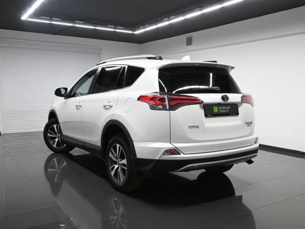 Toyota RAV4 IV (XA40) Рестайлинг с пробегом 2018 года, цена 2 295 000 рублей, 143399 км, внедорожник, Автокод Объявления