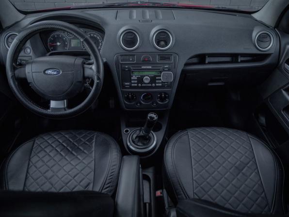 Ford Fusion I Рестайлинг с пробегом 2007 года, цена 400 000 рублей, 210000 км, хэтчбек, Автокод Объявления
