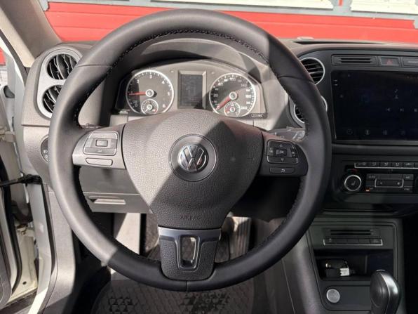 Volkswagen Tiguan I Рестайлинг с пробегом 2014 года, цена 1 590 000 рублей, 214178 км, внедорожник, Автокод Объявления