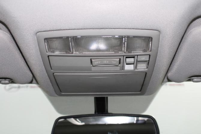 Toyota Venza I Рестайлинг с пробегом 2014 года, цена 1 950 000 рублей, 135109 км, внедорожник, Автокод Объявления