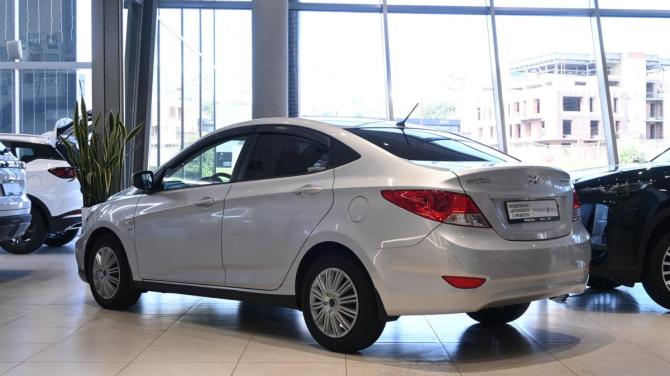 Hyundai Solaris I с пробегом 2012 года, цена 845 000 рублей, 150000 км, седан, Автокод Объявления