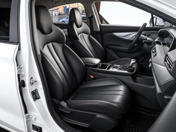 BAIC U5 Plus с пробегом 2023 года, цена 1 199 000 рублей, 71148 км, седан, Автокод Объявления