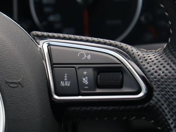 Audi Q5 I (8R) Рестайлинг с пробегом 2015 года, цена 1 750 000 рублей, 171670 км, внедорожник, Автокод Объявления