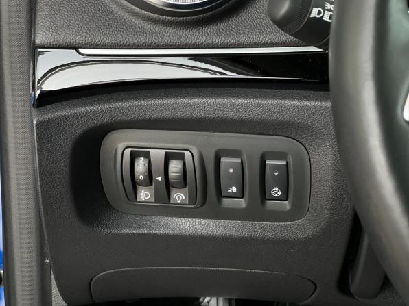 Renault Kaptur I Рестайлинг с пробегом 2020 года, цена 1 595 000 рублей, 100117 км, внедорожник, Автокод Объявления