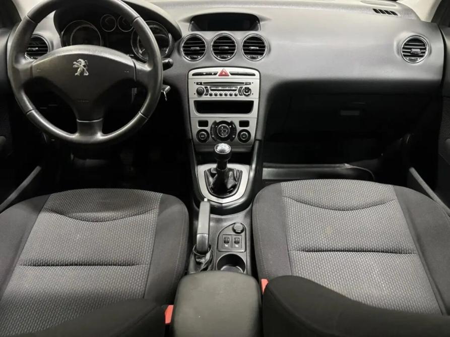 Peugeot 408 I Саратов  - изображение 7