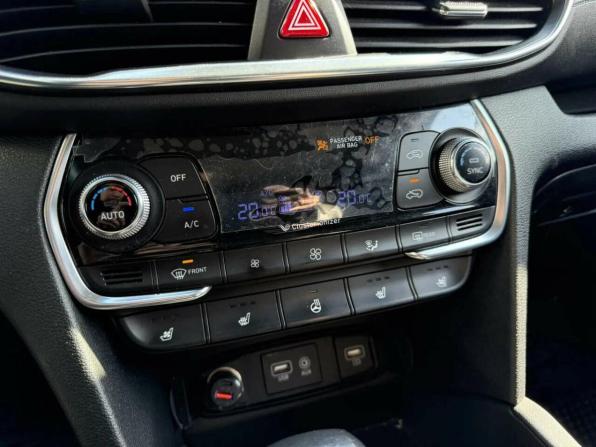 Hyundai Santa Fe IV с пробегом 2018 года, цена 2 810 000 рублей, 84120 км, внедорожник, Автокод Объявления