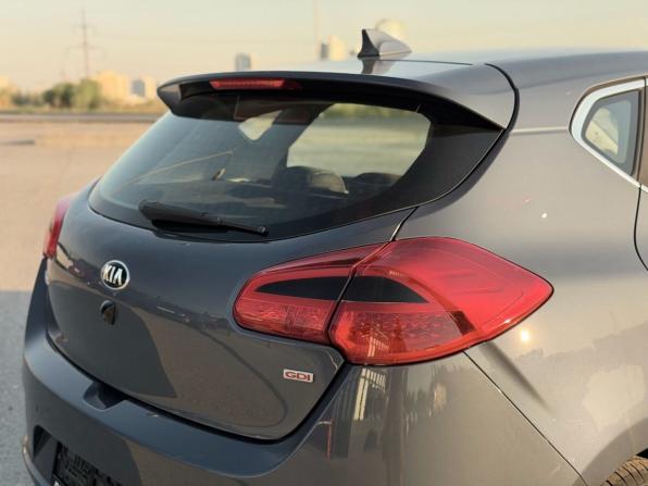 Kia Ceed II Рестайлинг с пробегом 2017 года, цена 1 230 000 рублей, 125300 км, хэтчбек, Автокод Объявления