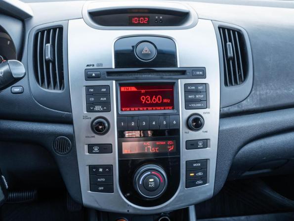 Kia Cerato II с пробегом 2009 года, цена 697 700 рублей, 304513 км, седан, Автокод Объявления
