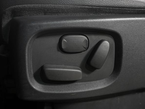 Land Rover Discovery IV с пробегом 2012 года, цена 1 899 000 рублей, 237184 км, внедорожник, Автокод Объявления