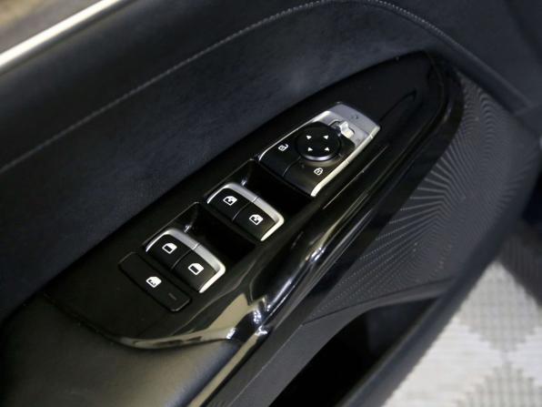 Kia K5 III с пробегом 2021 года, цена 2 125 000 рублей, 137645 км, седан, Автокод Объявления
