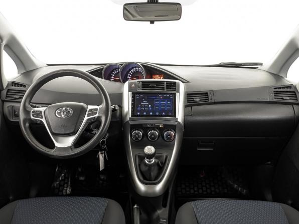 Toyota Verso I Рестайлинг с пробегом 2015 года, цена 1 525 000 рублей, 78497 км, компактвэн, Автокод Объявления