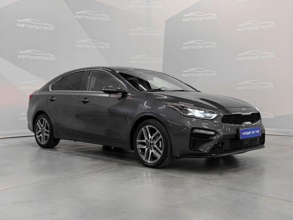 Kia K3 II Рестайлинг с пробегом 2021 года, цена 2 150 000 рублей, 61900 км, седан, Автокод Объявления