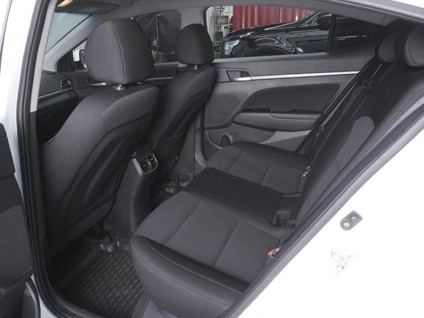 Hyundai Elantra VI (AD) Рестайлинг с пробегом 2020 года, цена 1 645 000 рублей, 177514 км, седан, Автокод Объявления
