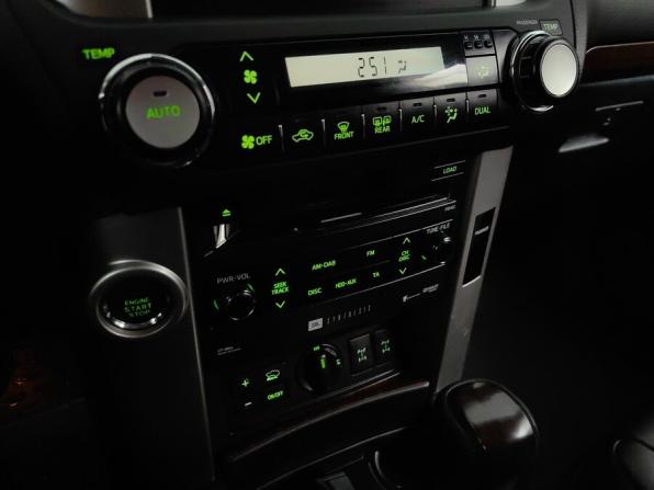 Toyota Land Cruiser Prado 150 Series с пробегом 2013 года, цена 2 499 000 рублей, 352000 км, внедорожник, Автокод Объявления