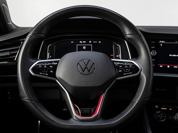Volkswagen Jetta VII Рестайлинг с пробегом 2023 года, цена 3 149 000 рублей, 41016 км, седан, Автокод Объявления