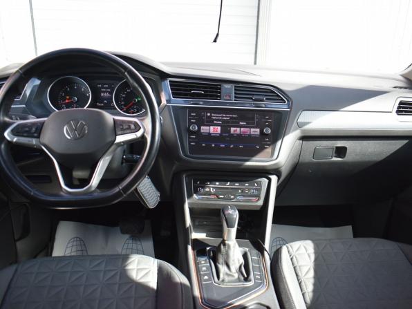 Volkswagen Tiguan II Рестайлинг с пробегом 2021 года, цена 2 349 000 рублей, 118032 км, внедорожник, Автокод Объявления
