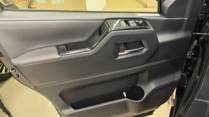 Toyota HiAce H300 с пробегом 2020 года, цена 5 790 000 рублей, 92225 км, минивэн, Автокод Объявления