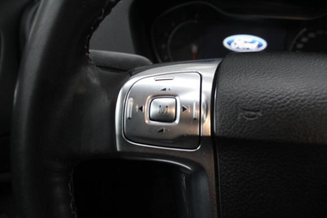 Ford Mondeo IV Рестайлинг с пробегом 2012 года, цена 1 070 000 рублей, 216220 км, седан, Автокод Объявления