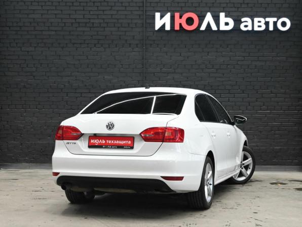 Volkswagen Jetta VI с пробегом 2013 года, цена 920 000 рублей, 197230 км, седан, Автокод Объявления