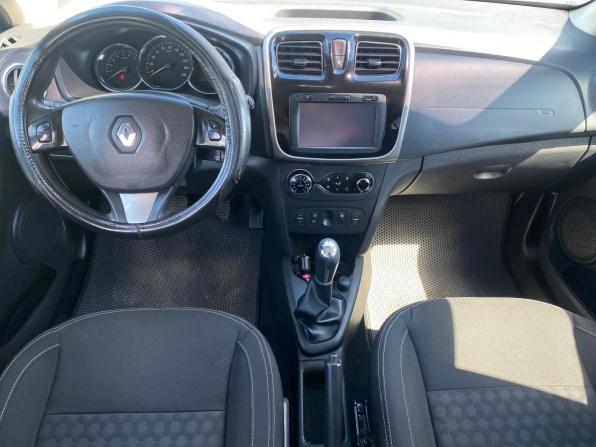 Renault Sandero II с пробегом 2015 года, цена 767 000 рублей, 116000 км, хэтчбек, Автокод Объявления