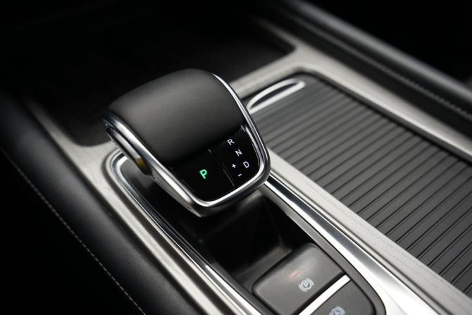 Chery Arrizo 8 с пробегом 2023 года, цена 2 290 000 рублей, 79800 км, седан, Автокод Объявления