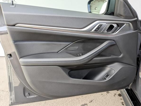 BMW 4 серии G22 G23 G26 с пробегом 2022 года, цена 4 895 000 рублей, 117153 км, лифтбек, Автокод Объявления