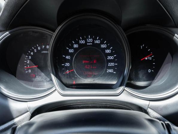 Kia Ceed II с пробегом 2015 года, цена 1 169 000 рублей, 137863 км, хэтчбек, Автокод Объявления