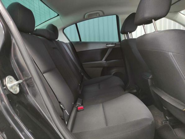 Mazda 3 II (BL) Рестайлинг с пробегом 2011 года, цена 965 000 рублей, 113000 км, седан, Автокод Объявления