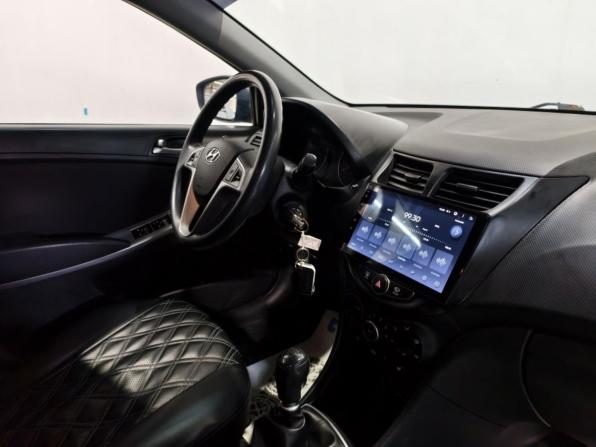 Hyundai Solaris I Рестайлинг с пробегом 2016 года, цена 980 400 рублей, 121116 км, седан, Автокод Объявления